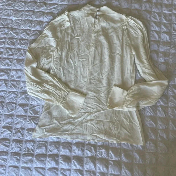 Revolve Tularosa white sweetie pie blouse - Picture 6 of 9